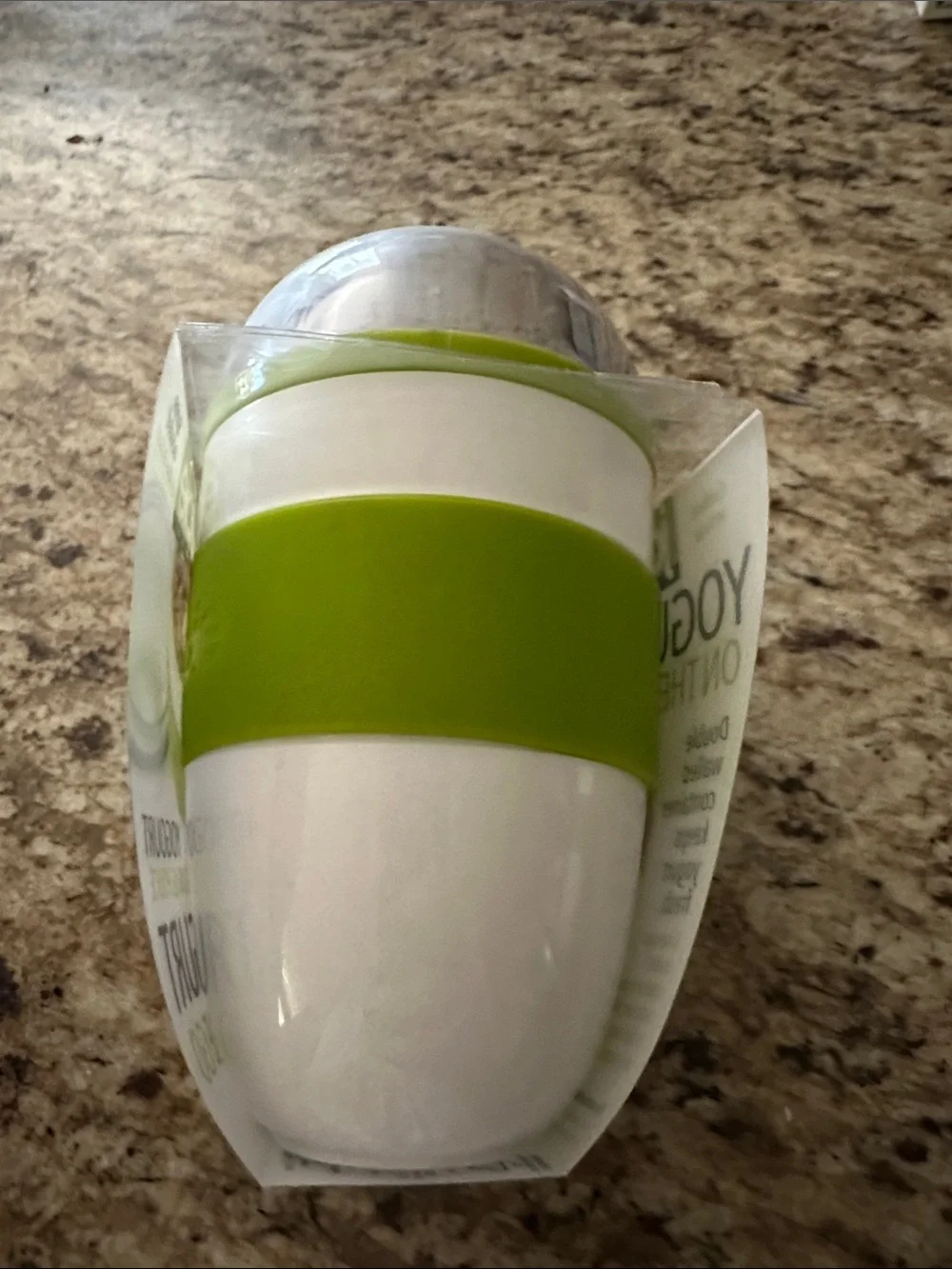 Joie Travel Yogurt Cup with Spoon - Lime